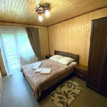 Під Магурою Hotel Vorokhta Exterior foto