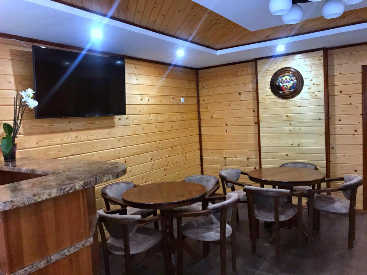Під Магурою Hotel Vorokhta Exterior foto
