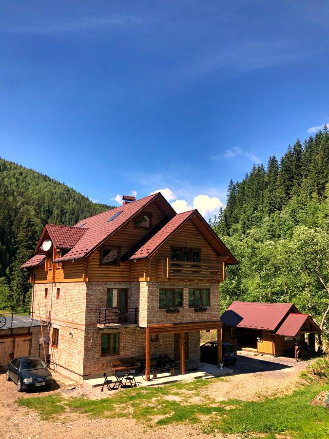 Під Магурою Hotel Vorokhta Exterior foto