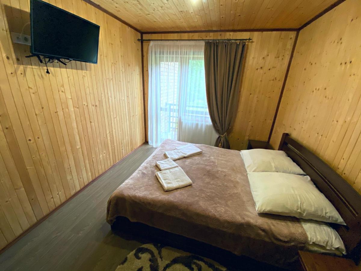 Під Магурою Hotel Vorokhta Exterior foto